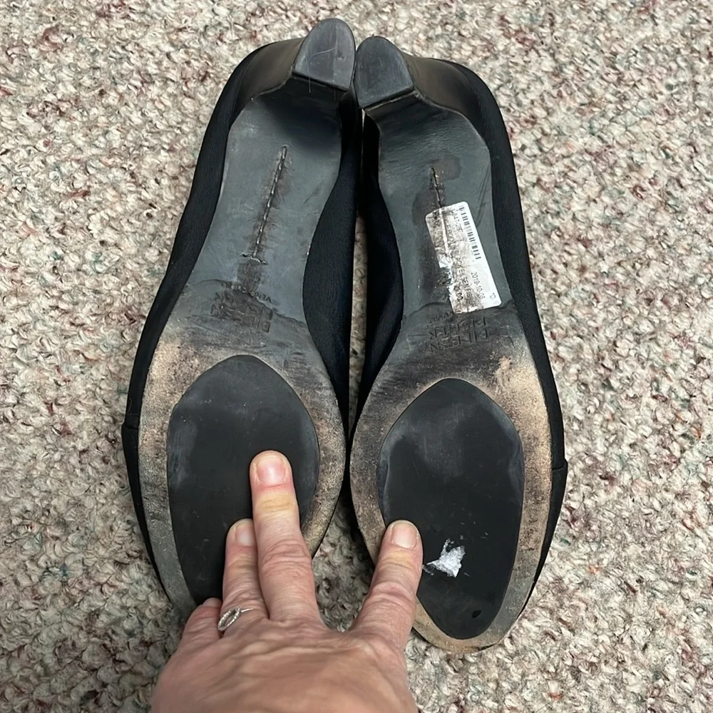 Eileen fisher elastic top heels with cut out - Picture 6 of 8